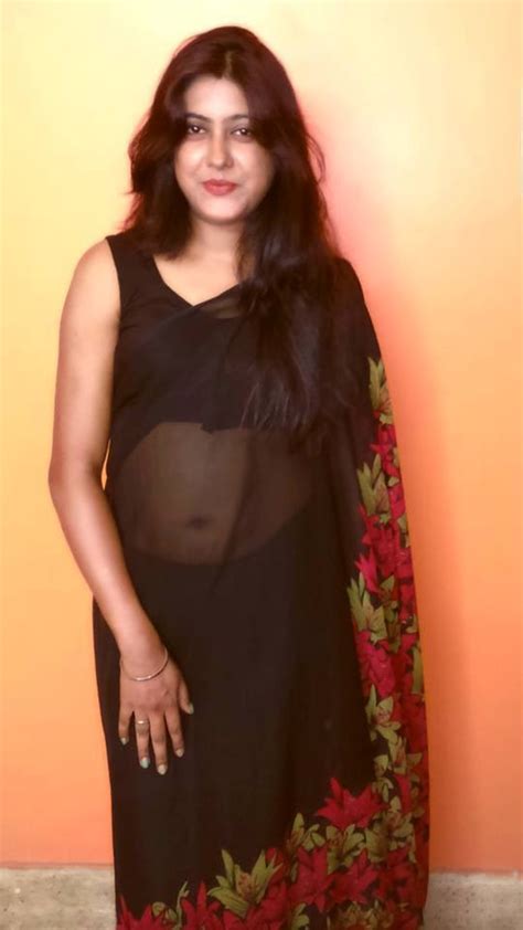 Dressing Below Navel Saree Mou A K A Mona A Sexy Bengali Housewife