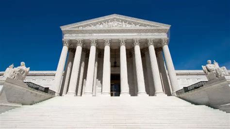 supreme court justices release new financial disclosures but not for thomas