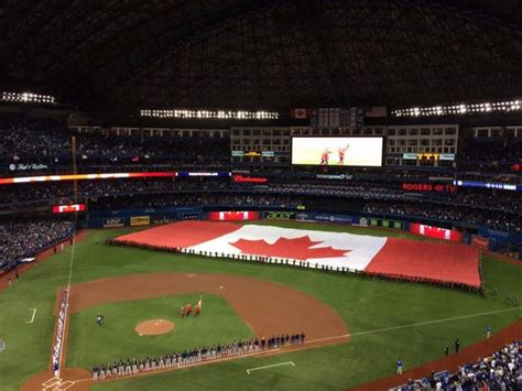 Rogers Centre Home Of Toronto Blue Jays Toronto Argonauts Page 4