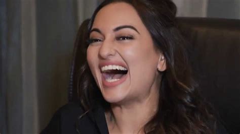 Post A Photo Of Your Marriage Sonakshi Sinha Has A Witty Reply To Fans Silly Question