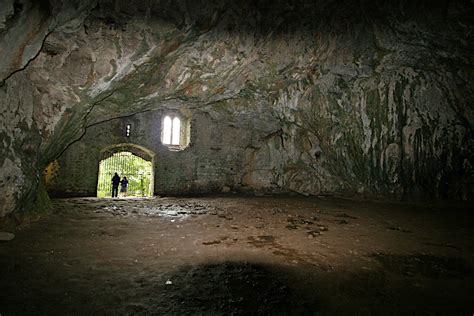 Caves Of Great Britain Wogan Cavern At Pembroke Castle