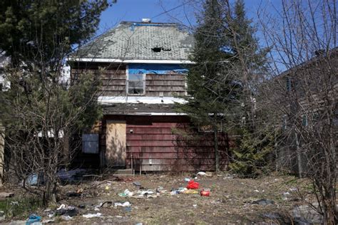 Derelict Dennis Street Property Has Potential To One Day Be Developed Into Affordable Housing 4