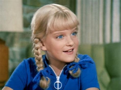 Susan Olsen The Woman Who Played Cindy Brady Lands In Sydney For