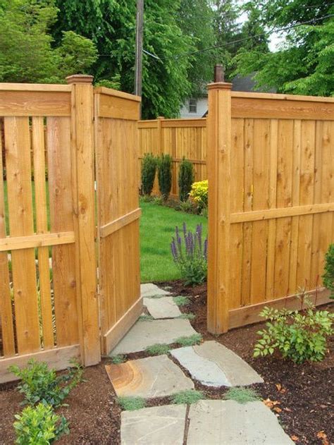 30 Wooden Privacy Fence Designs