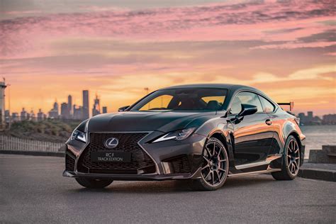 Lexus Rc F Wallpapers Top Free Lexus Rc F Backgrounds Wallpaperaccess