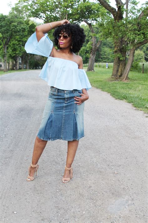 How To Style A Denim Skirt Showit Blog