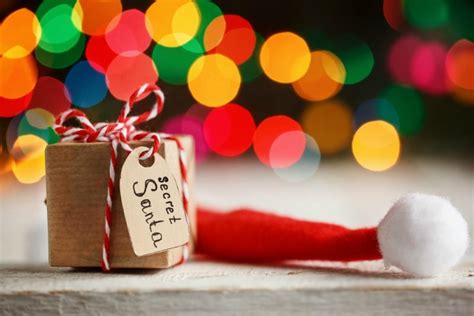 Or something to fill a xmas stocking for your curious boy or girl? Christmas 2020: Secret Santa Gifts Under $15 That Teens ...