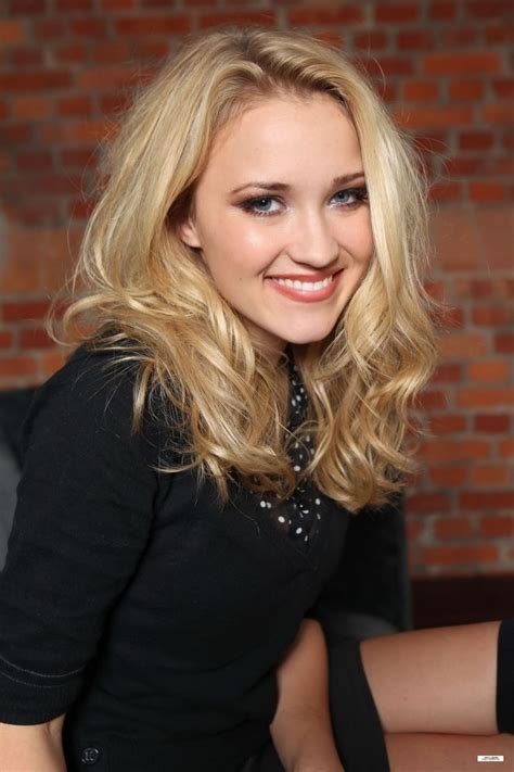 picture of emily osment
