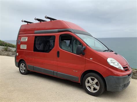 Much Loved Nissan Primastar Hi Top ⋆ Quirky Campers