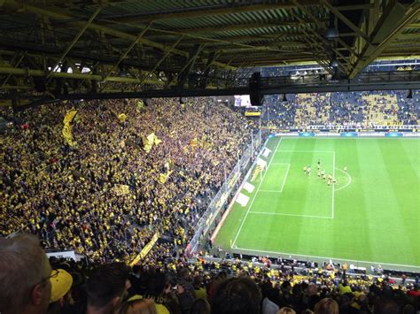Hier seid ihr hautnah dabei wie sonst nur auf der südtribüne! Photos Stadion Borussia Dortmund. Vacation pictures ...