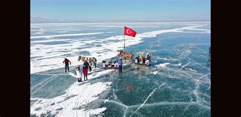 Türkiyenin turizm geliri salgın öncesine kıyasla yüzde 19 arttı