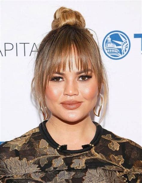 30 Most Flattering Bangs For Round Faces 2024 Trends