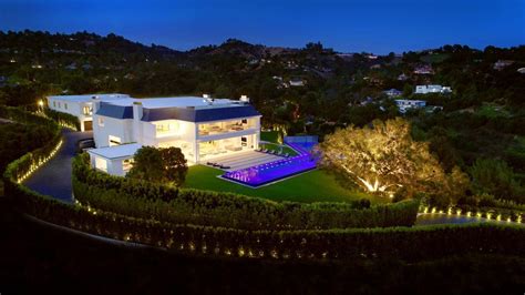Move Into This Exclusive Beverly Hills Estate For 135 Million