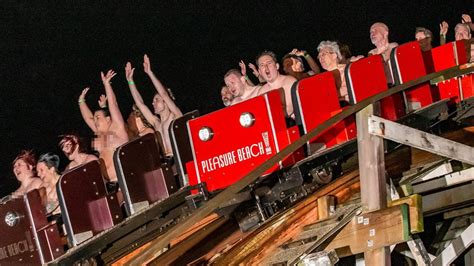 Naturalists Break World Record For Most Naked People On A Roller Coaster Q Chicago S