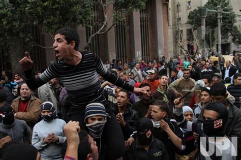 Photo Clashes Near Cairos Tahrir Square Egy2013013011