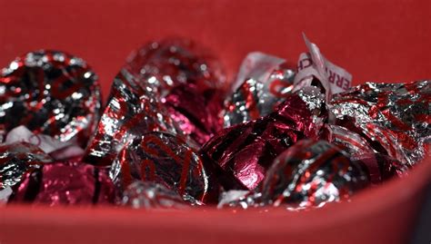 19 Nutritional Facts About Hershey Kisses Revealed