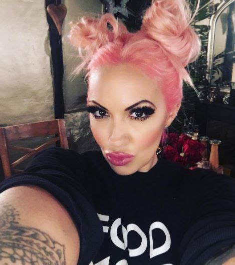 pin on jodie marsh