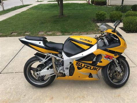 Know engine specs, safety and technical features, and dimensions at our dedicated variant pages. 2003 Suzuki GSX-R | Suzuki gsx 750, Suzuki gsx, Suzuki