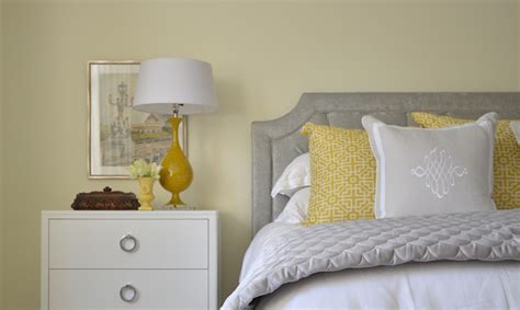 How To Create A Yellow And Gray Bedroom Decor Thats Chic And Stylish