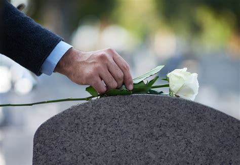 How To Choose The Right Funeral Home For Your Loved One Funeral