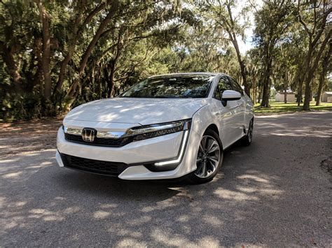 2018 Honda Clarity Plug In Hybrid Review Trims Specs Price New
