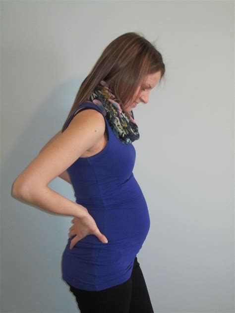 16 Weeks Pregnant With Twins Belly