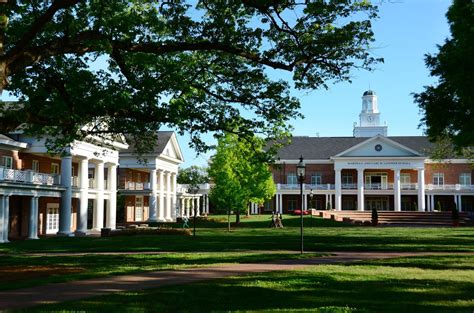 25 Of The Most Beautiful College Campuses In The South College Campus