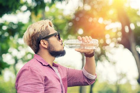 German cockroach oothecae are only viable for a few days after the female deposits them. This Is How Long It Takes For Plastic Trash To Decompose ...