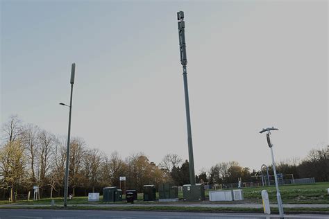 5g Masts Suddenly Appear In Grovehill The Grovehill Community Website