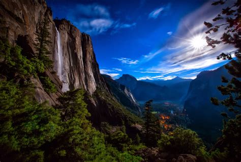 Yosemite National Park Waterfall Night Moon Light Sky Stars