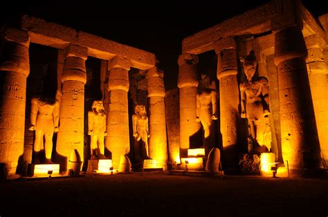 Luxor Temple Complex At Night 4 Luxor And Karnak Pictures Egypt