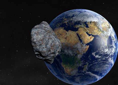 Asteroid Berukuran 2 Lapangan Sepak Bola Lebih Meluncur Menuju Bumi