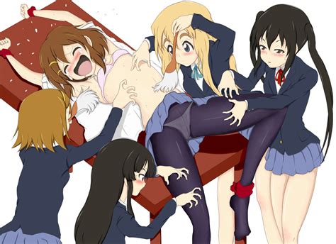 Akiyama Mio Hirasawa Yui Kotobuki Tsumugi Nakano Azusa Tainaka