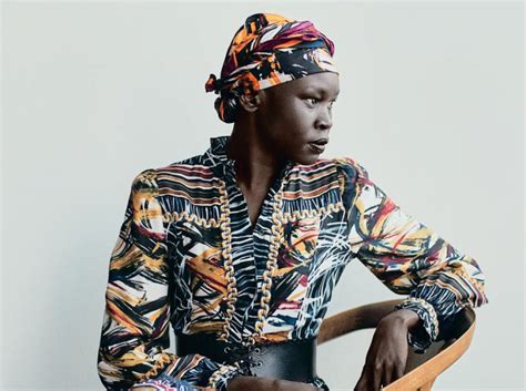 alek wek the exciting story of the refugee model who made fashion aware