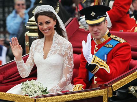 Prince william and harry smile and stand proudly together on william's wedding day back in 2011, prior to the prince's relationship deteriorating. Kate Middleton and Prince William Wedding Facts | POPSUGAR ...