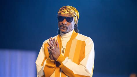 Snoop Dogg Brother Bing Worthington Dies Rapper Mourns Sibling