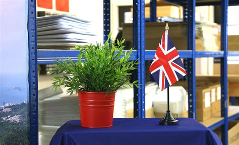 Great Britain Table Flag 4x6 Royal Flags