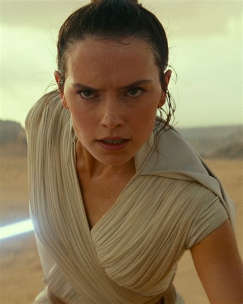 Star Wars Shares Thrilling Chase Scene From Rise Of Skywalker Rolling Stone Luke Skywalker