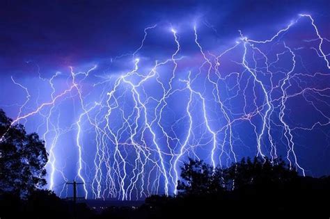 Scientists Control The Path Of Lightning Using Lasers