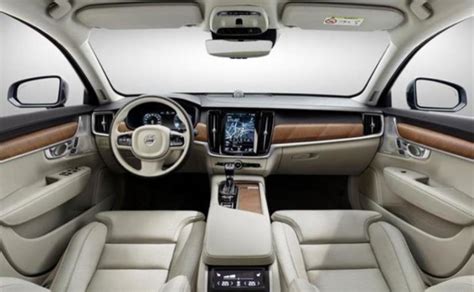 How to reduce wind noise in a car. How to Reduce Noise in the Volvo Cabin
