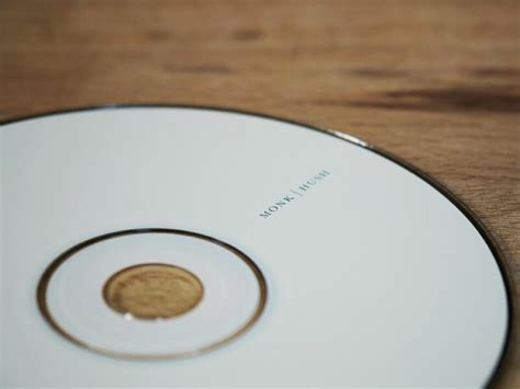 Dvd rom merupakan singkatan dari digital versatile disc read only memory. Perbedaan DVD R dan DVD RW Dari Segi Penggunaan