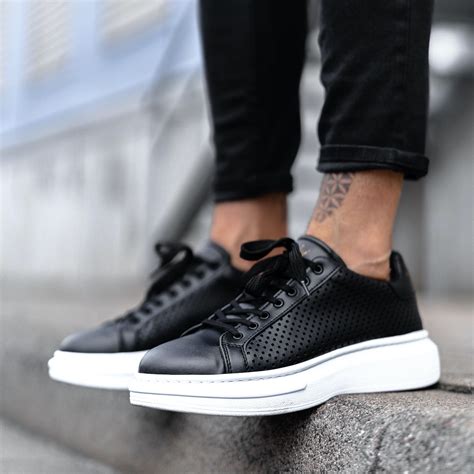 Martin Valen Mens New Dotted Sneakers Black And White