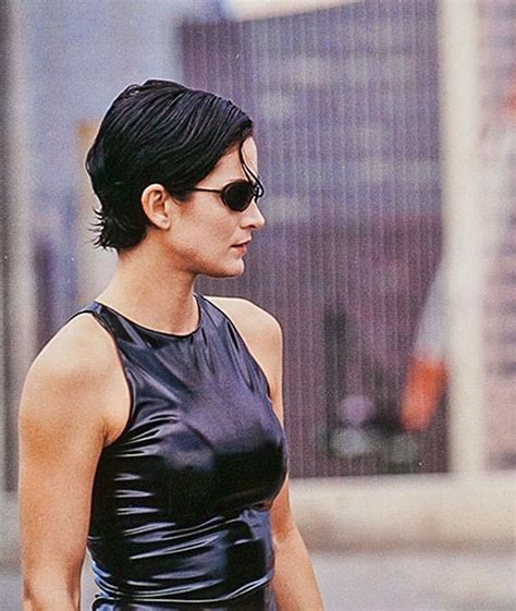 Carrie Anne Moss En “matrix” 1999 Actrices Personaje De Ficcion