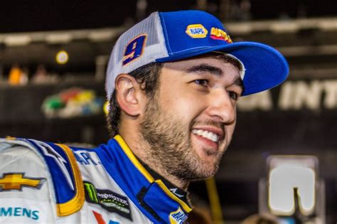 Nascar Chase Elliott Wins At Martinsville Clinches Spot In