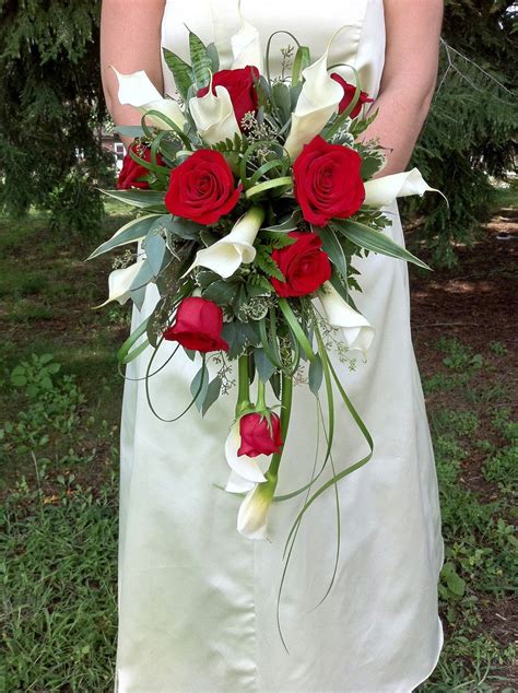 Red Rose And Calla Lily Bridal Bouquet Stein Your Florist Co