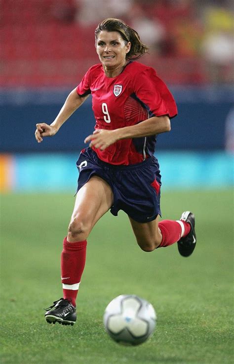 Mia Hamm Sees Great Promise For Fledgling Nwsl