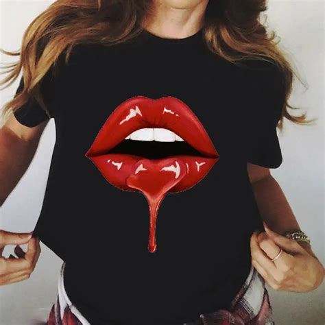 Red Lips Women T Shirt Short Sleeve New Summer Sexy Lipstick Graphic T Shirt Women Casual White