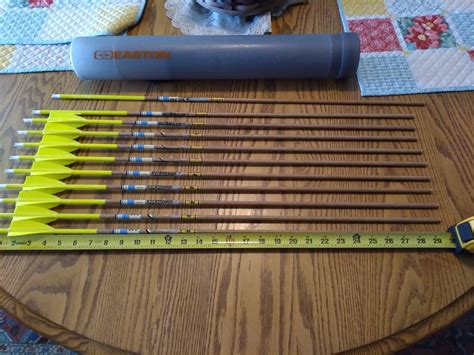 Price Reduced Gold Tip Traditional Xt Arrows 11 Arrows Total