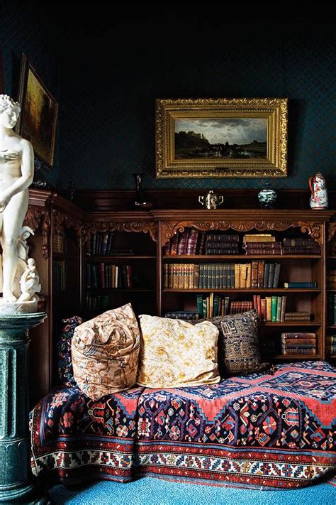 Large selection of vintage and new persian, turkish & oriental rugs at very low wholesale prices. The 25+ best Persian decor ideas on Pinterest | Colorful ...