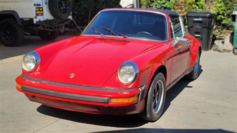 1974 Porsche 911 Targa Vintage Car Collector